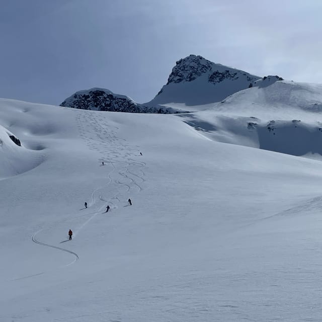Heli-Skiing photo from April  3, 2025